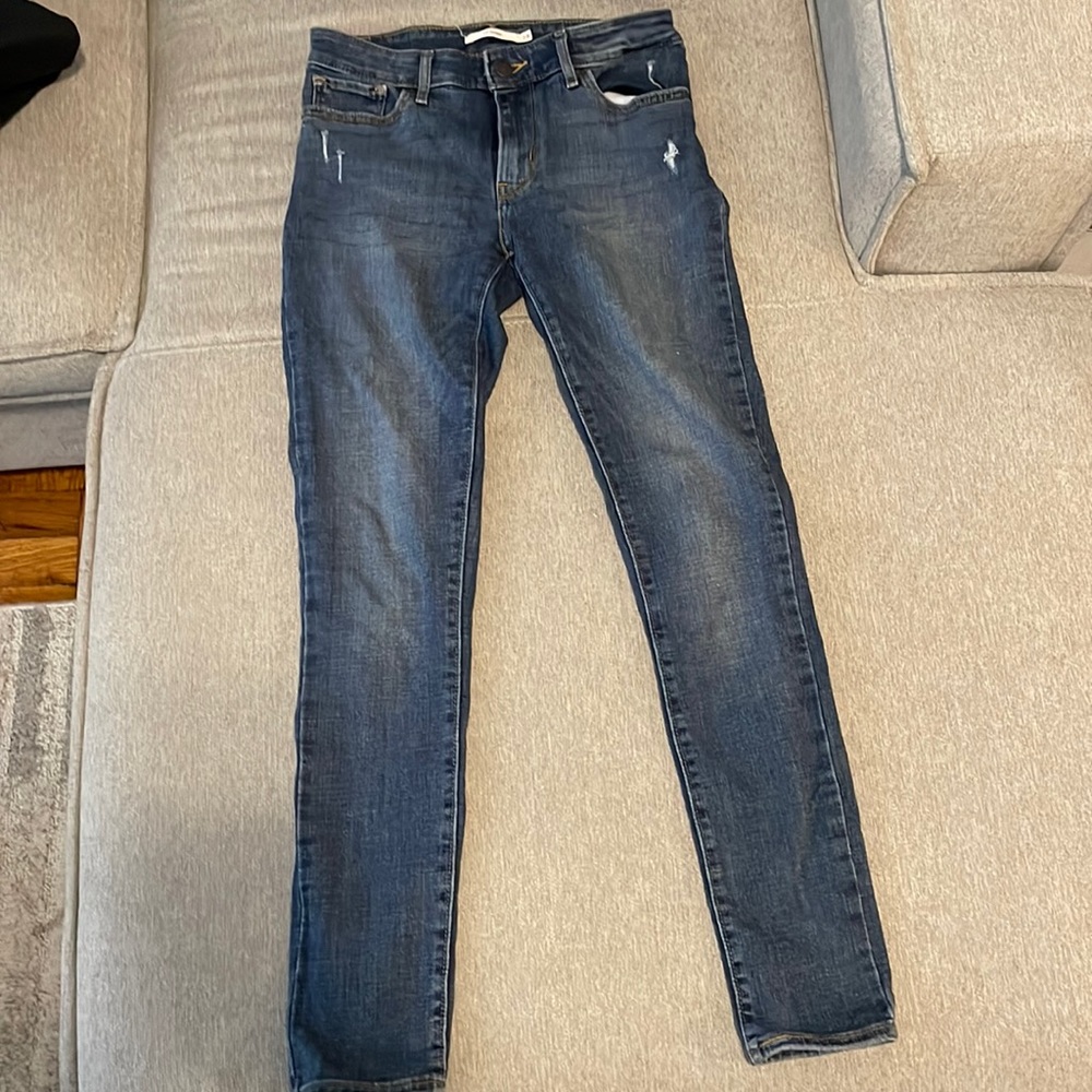Levi 711 Skinny Jeans